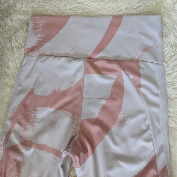 Adidas Aeroready Designed to Move Graphic High-Waist Leggings pink white small - Picture 9 of 16